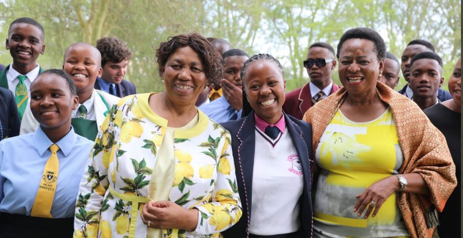 Matric Class Of 2022 Records Pass Rate Of 80.1% - South African Live News